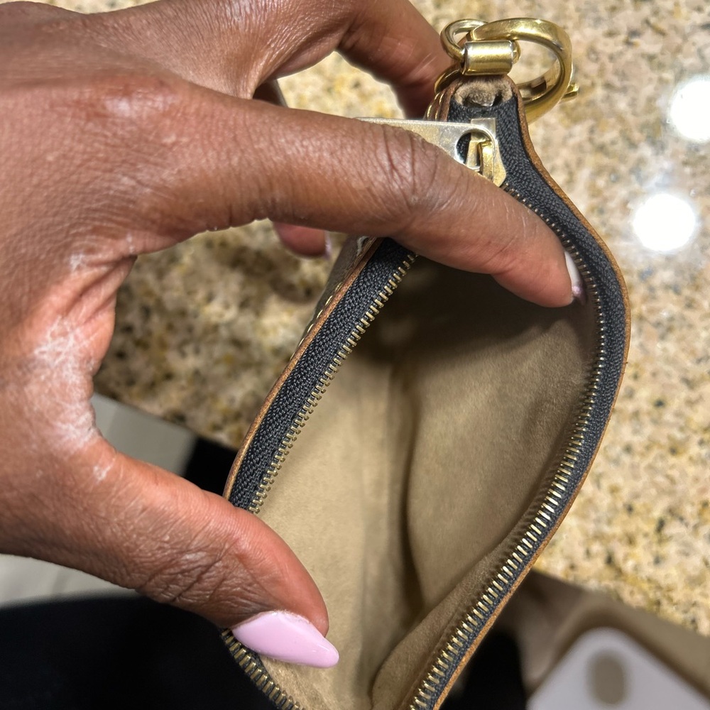 Louis Vuitton Pochette Mila Monogram Multicolor Black - Picture 6 of 6